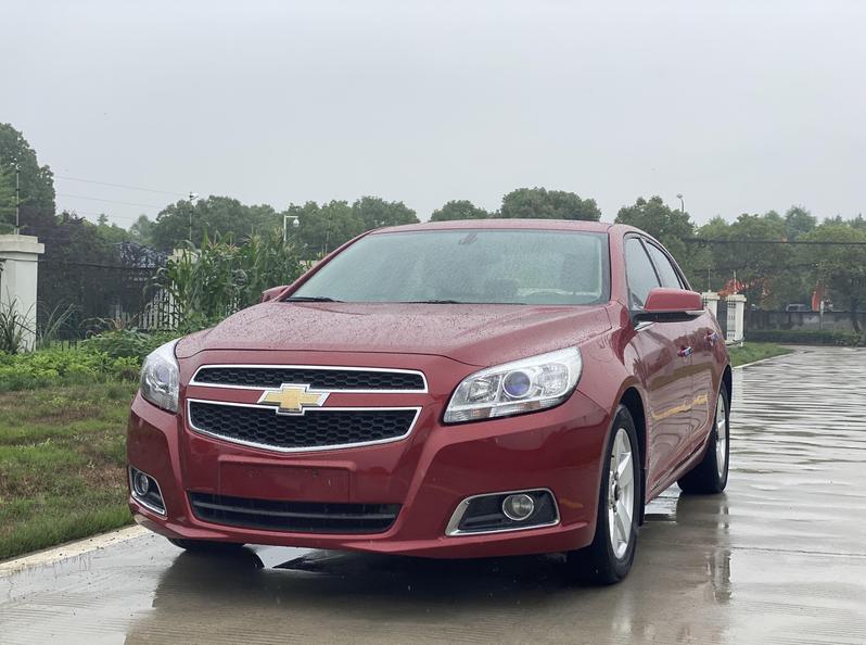 r1020439-chevrolet-malibu-2014_0