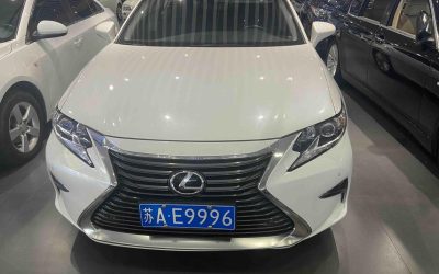 r1020458-lexus-es-2018_0