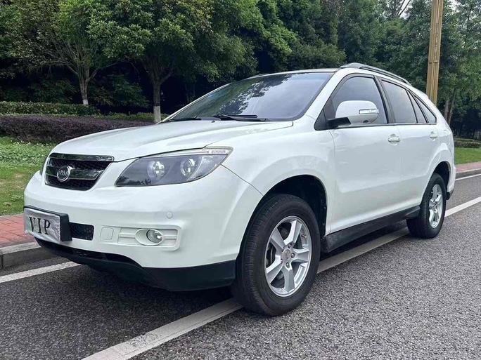 r1020569-byd-s6-2014_0