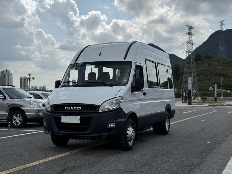 r1020605-iveco-power-daily-2018_0