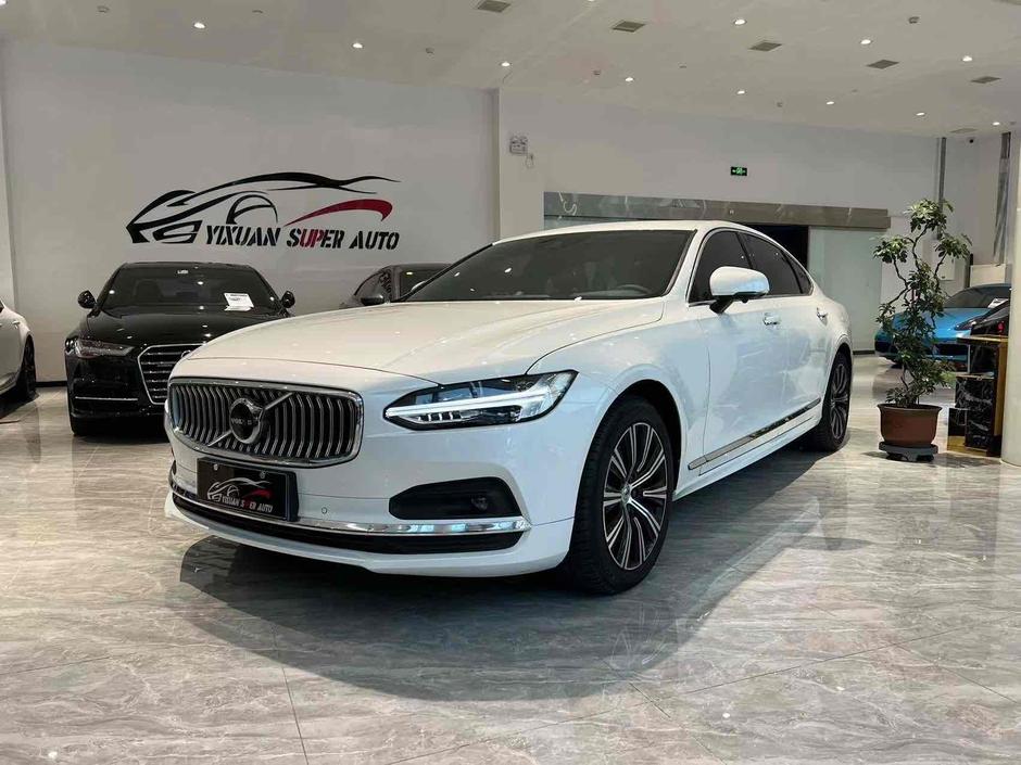 r1020612-volvo-s90-2021_0