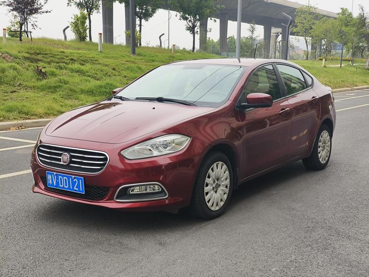 r1020619-fiat-viaggio-2014_0