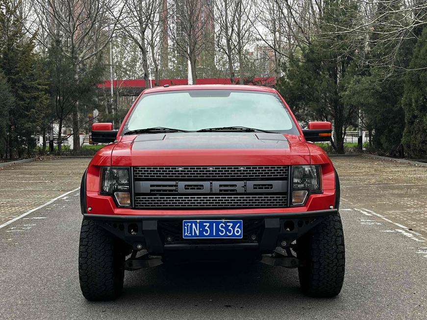 r1020646-ford-f-150-raptor-2012_0