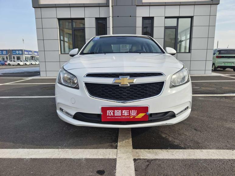 r1020659-chevrolet-cruze-2016_0