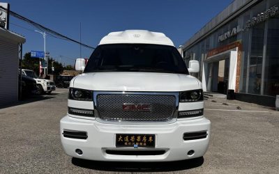 r1020665-gmc-savana-2016_0