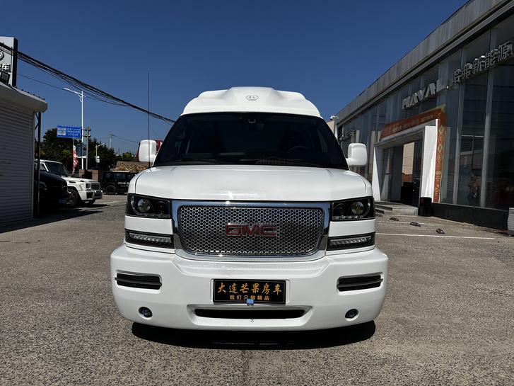 r1020665-gmc-savana-2016_0