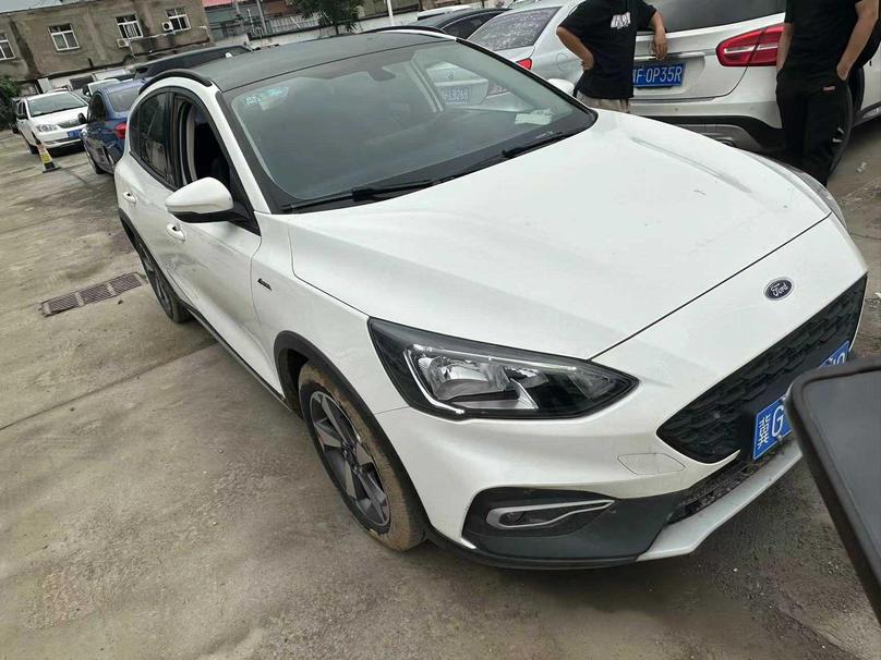 r1020720-ford-focus-2020_0