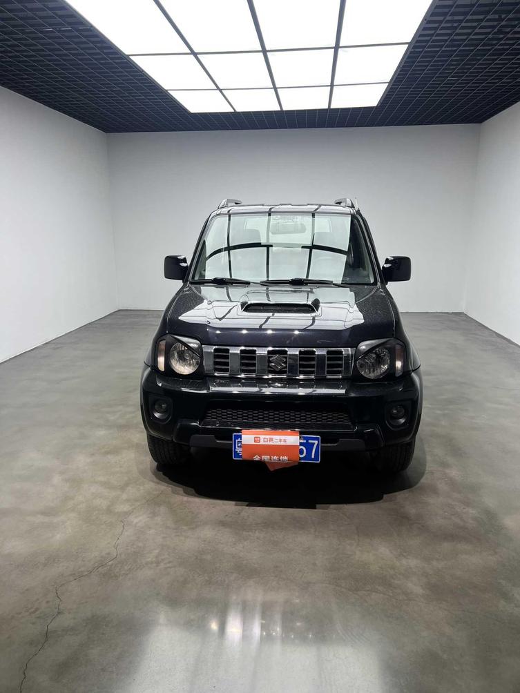 r1020723-suzuki-jimny-2016_0