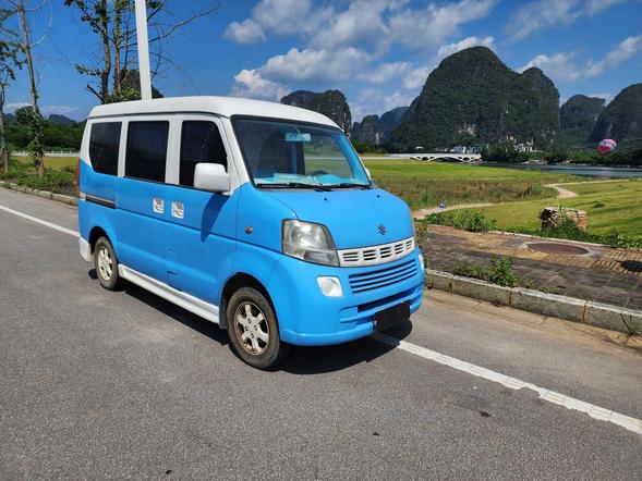 r1020753-suzuki-landy-2012_0
