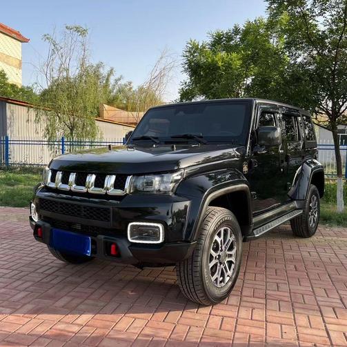 r1020777-baic-bj40-2022_0