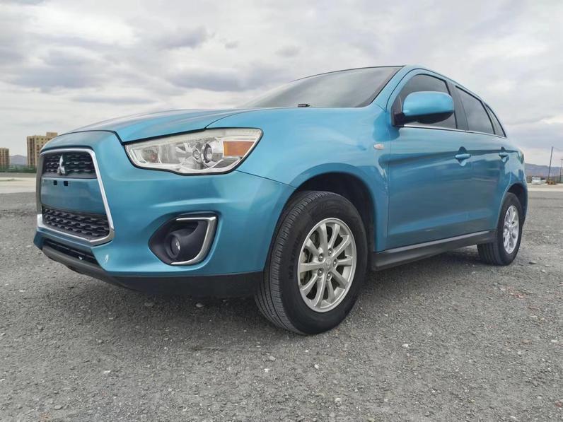 r1020786-mitsubishi-asx-2014_0