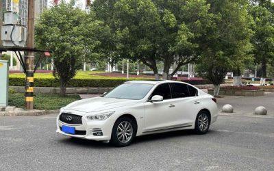 r1020846-infiniti-q50l-2015_0