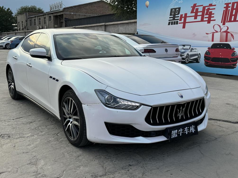 r1020866-maserati-ghibli-2021_0