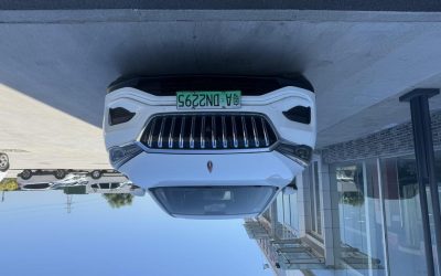 r1020897-hongqi-e-hs3-2019_0