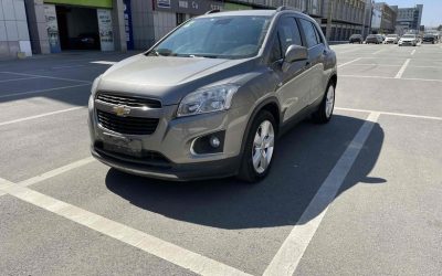 r1020906-chevrolet-trax-2015_0