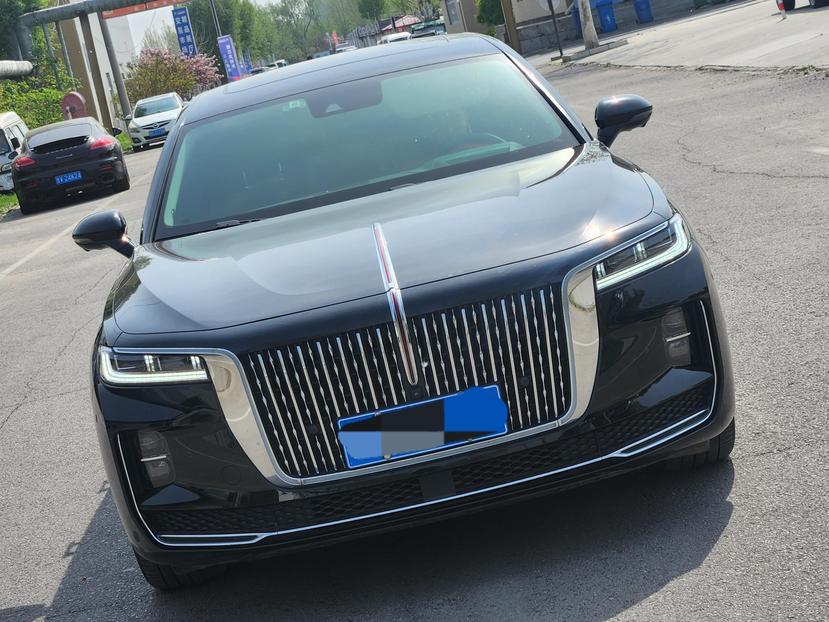 r1020980-hongqi-h9-2021_0