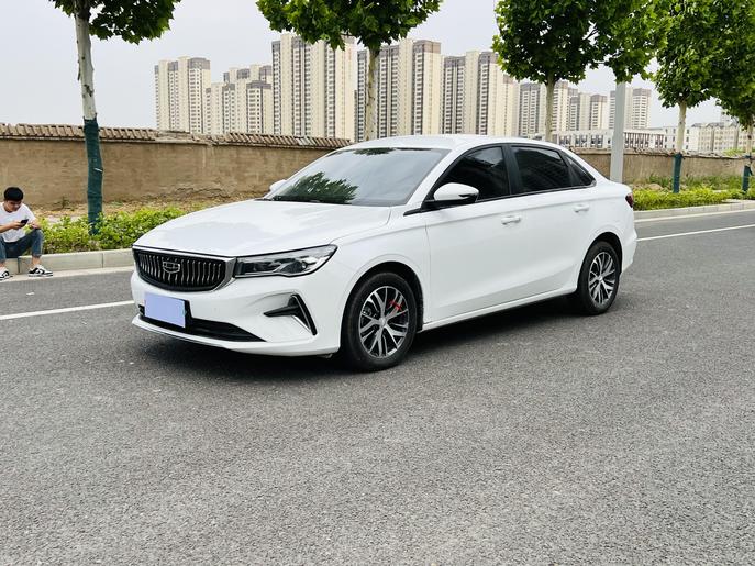 r1021028-geely-emgrand-2024_0
