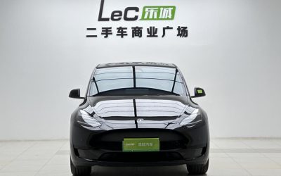 r1021032-tesla-model-y-2024_0