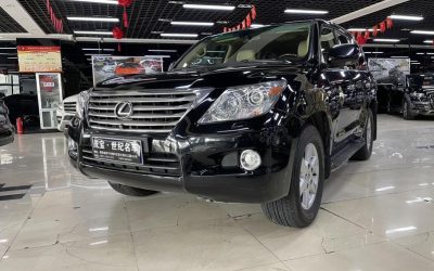 r1021064-lexus-lx-2010_0