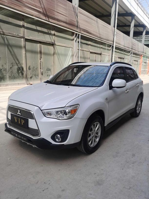 r1021066-mitsubishi-asx-2014_0