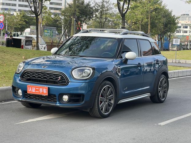 r1021083-mini-jcw-countryman-2018_0
