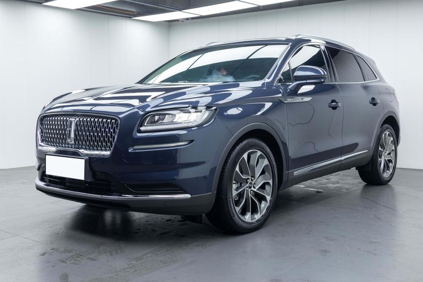 r1021088-lincoln-navigator-2021_0