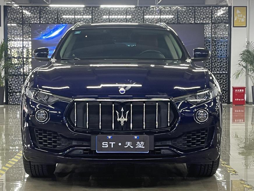 r1021092-maserati-levante-2017_0