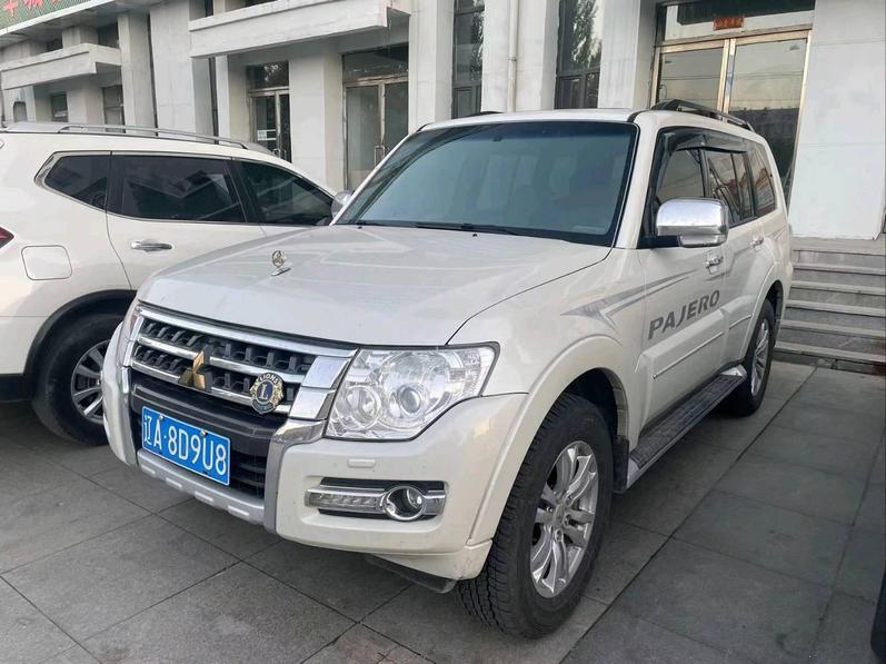 r1021121-mitsubishi-pajero-2020_0