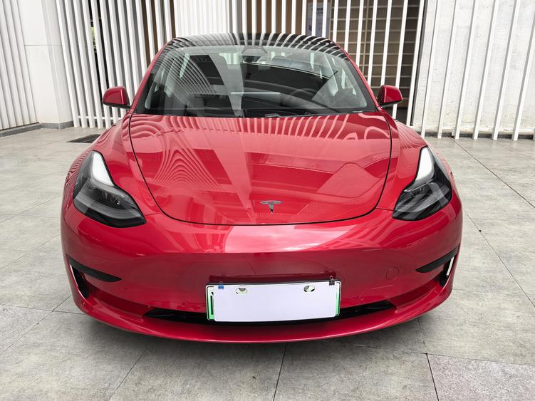 r1021130-tesla-model-3-2021_0