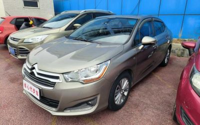 r1021144-citroen-c4l-2013_0