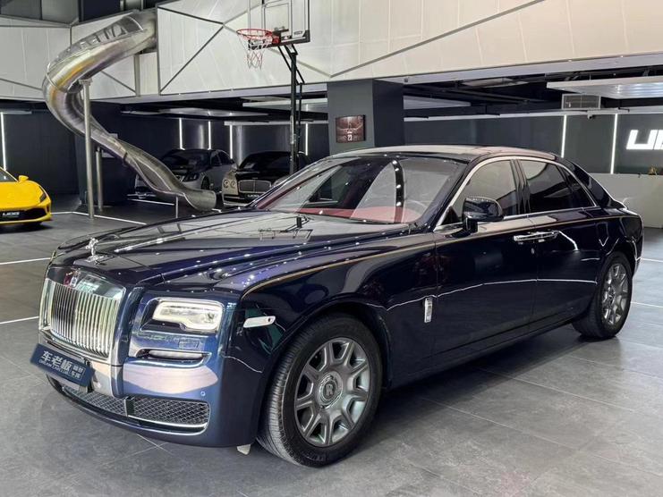 r1021149-rolls-royce-ghost-2019_0
