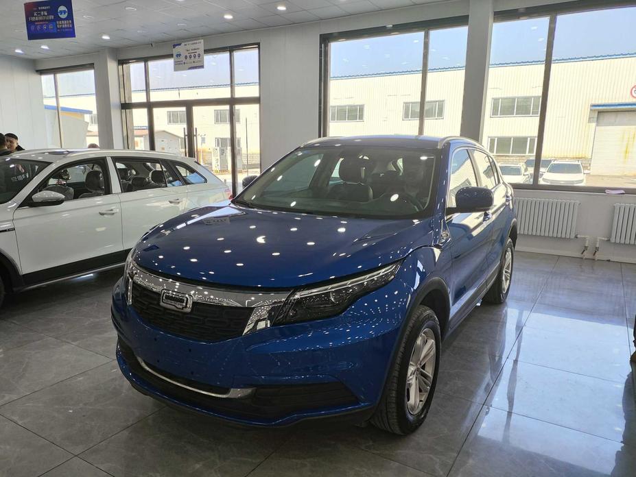 r1021174-qoros-5-2019_0
