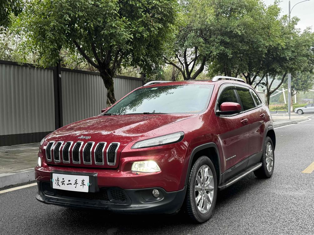 r1021185-jeep-cherokee-2015_0