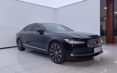r1021309-volvo-s90-2022_0