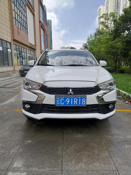 r1021348-mitsubishi-asx-2018_0
