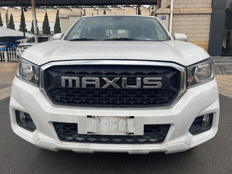 r1021410-saic-maxus-t70-2023_0