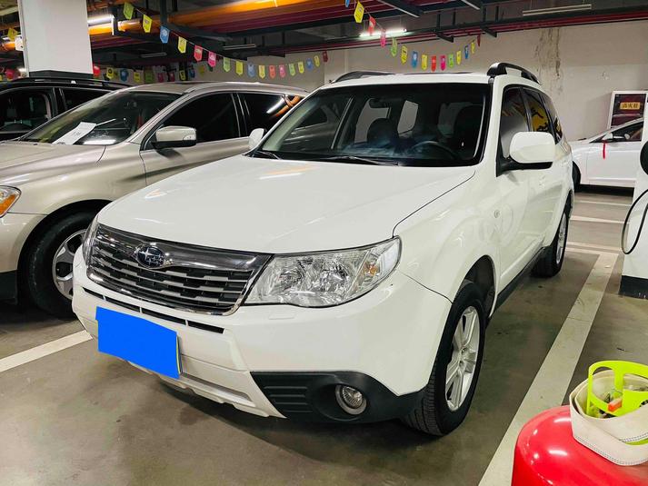 r1021428-subaru-forester-2012_0