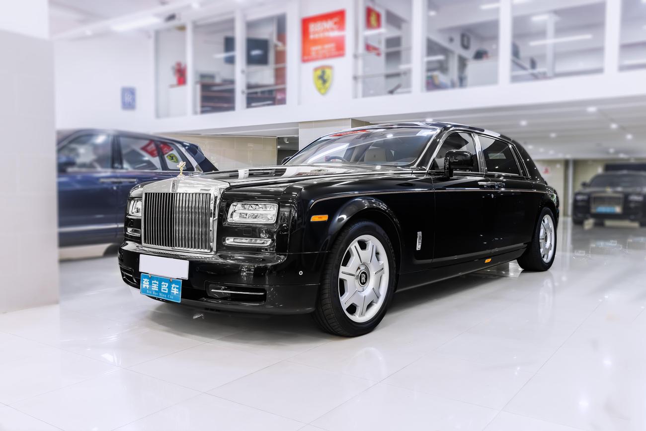 r1021469-rolls-royce-phantom-2014_0