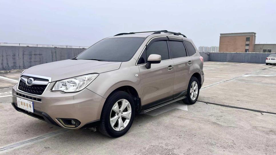 r1021472-subaru-forester-2014_0