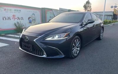 r1021484-lexus-es-2019_0