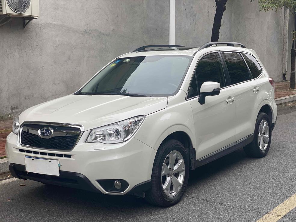 r1021537-subaru-forester-2015_0