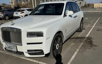 r1021550-rolls-royce-cullinan-2019_0