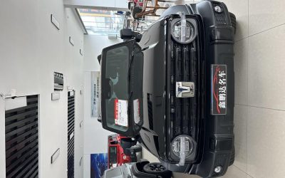 r1021600-tank-300-2022_0
