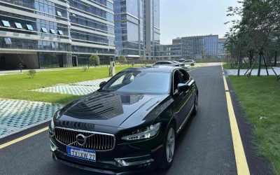r1021606-volvo-s90-2019_0