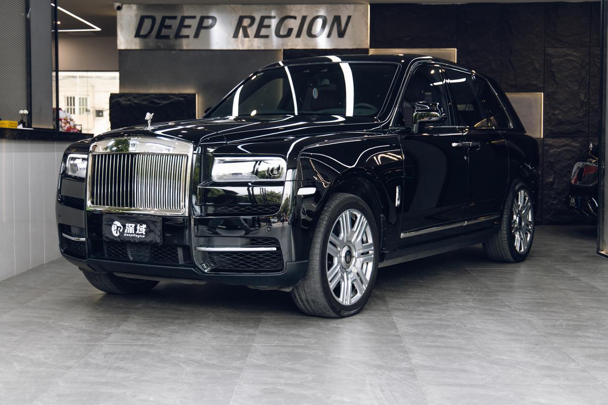 r1021613-rolls-royce-cullinan-2019_0