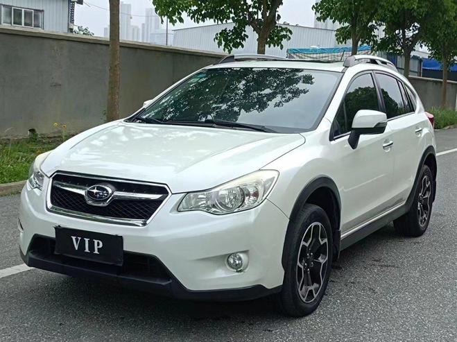 r1021631-subaru-xv-2012_0
