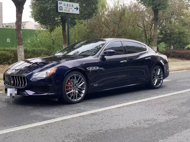 r1021665-maserati-quattroporte-2018_0