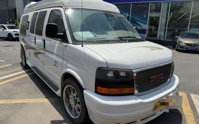 r1021720-gmc-savana-2010_0