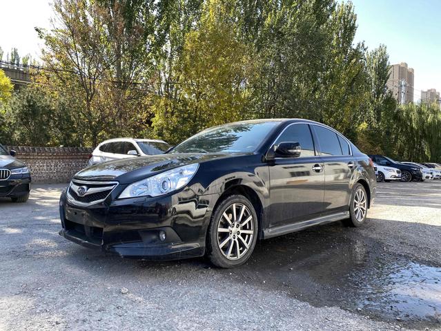 r1021830-subaru-legacy-2010_0