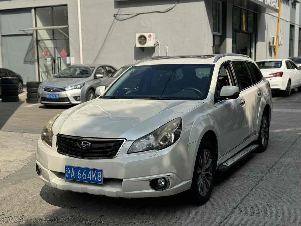 r1021905-subaru-outback-2012_0